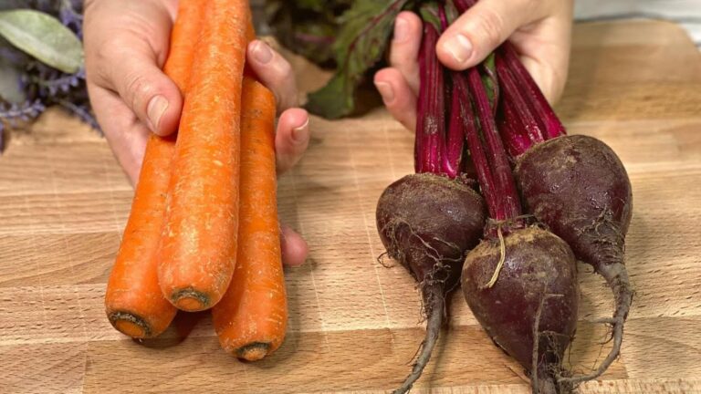 Questo semplice gesto trasforma le barbabietole in un’insalata deliziosa e salutare…
