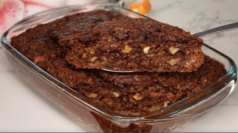 Scopri 5 deliziosi dessert leggeri con avena, cacao e banana! Senza glutine e senza zucchero!