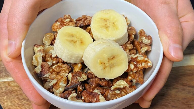 2 Ingredienti e 5 Idee: Sorprendenti Ricette con Banane e Noci!