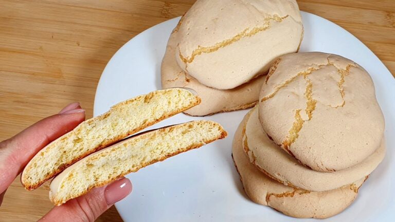 3 ingredienti per biscotti deliziosi: veloce e facile da fare!