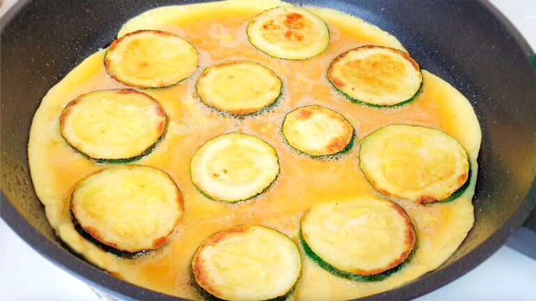Colazione pronta in 10 minuti: 1 zucchina e 2 uova per un piatto veloce e gustoso!